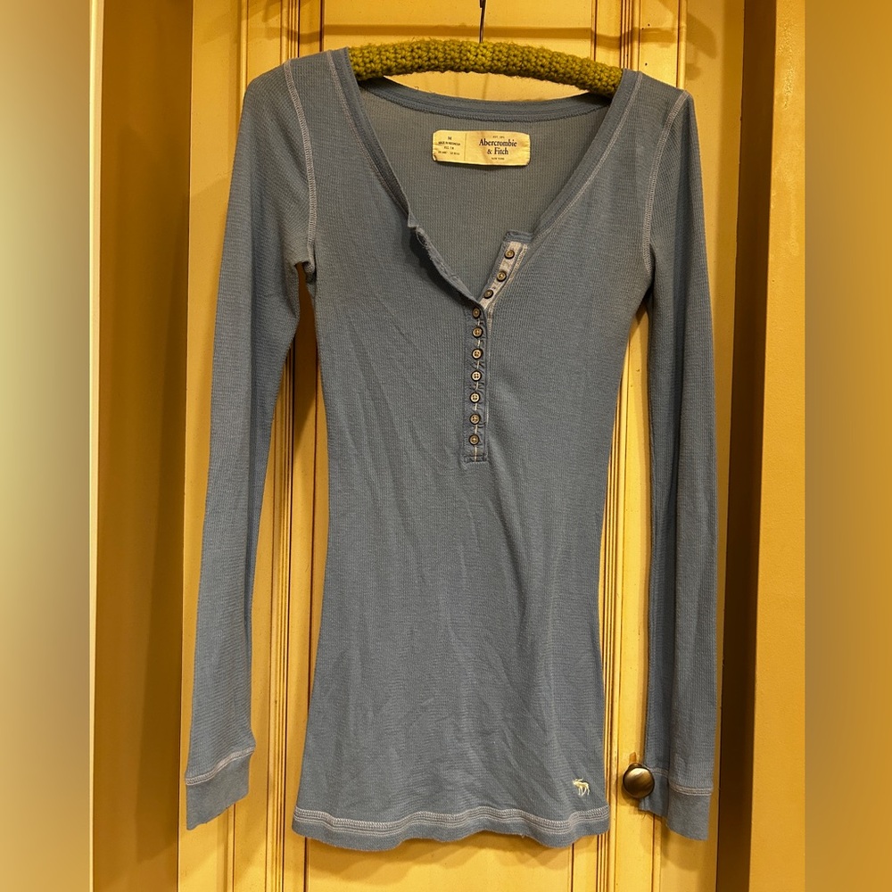 Abercrombie & Fitch powder blue long-sleeved waffle-style shirt with buttons.